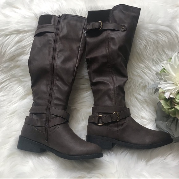 Qupid Shoes - Buckle accent riding boots